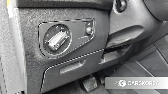 Volkswagen Tiguan Allspace 2018 Белый из Кореи, фото 5