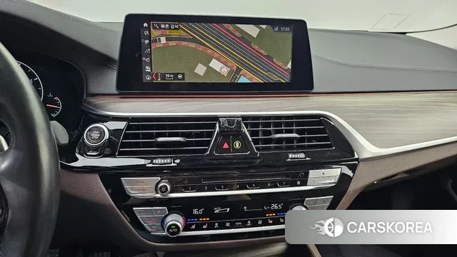 BMW 5 Series (G30) 2019 Серый из Кореи, фото 5