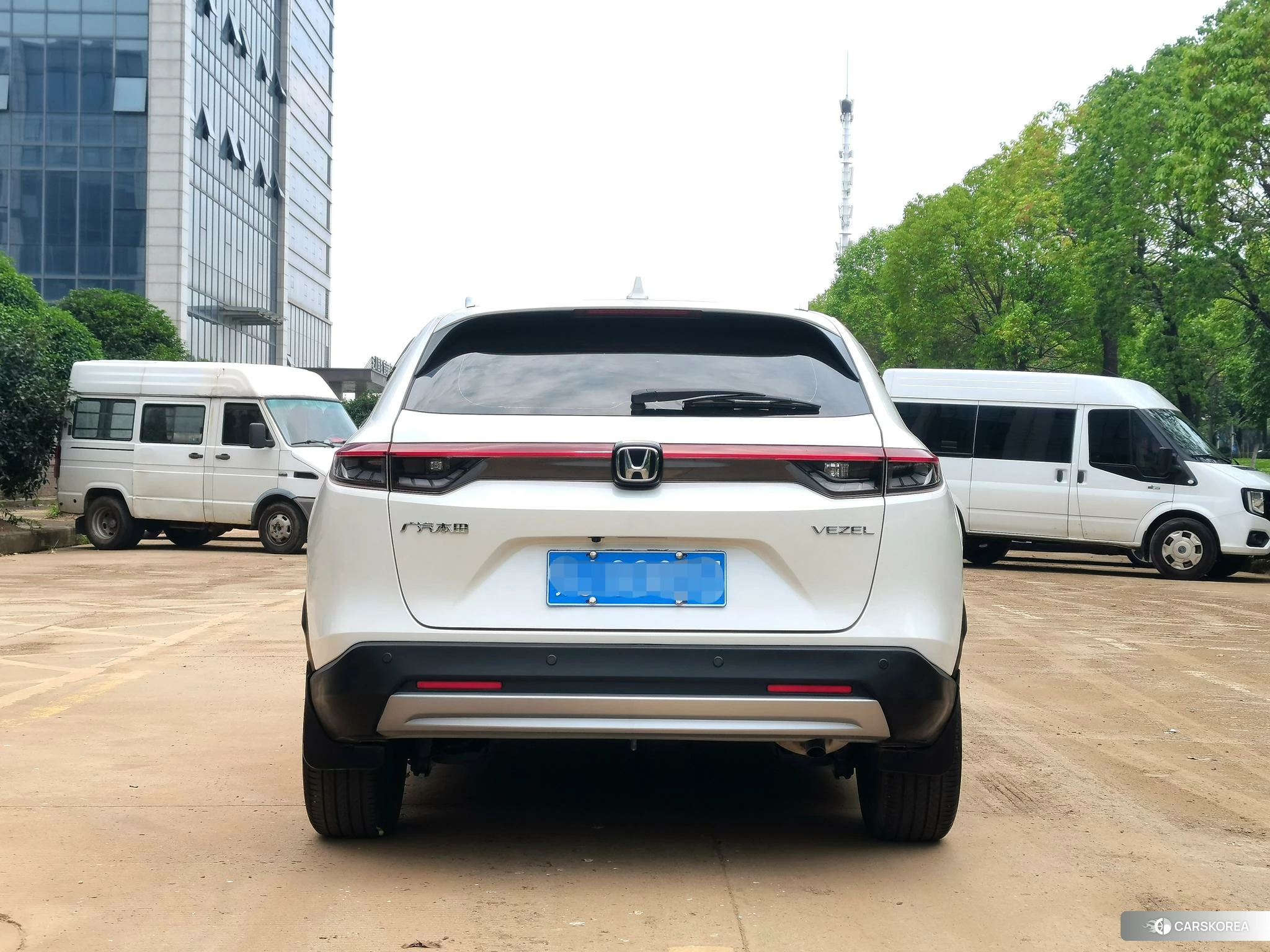 Honda Vezel 2023 Белый из Китая, фото 5