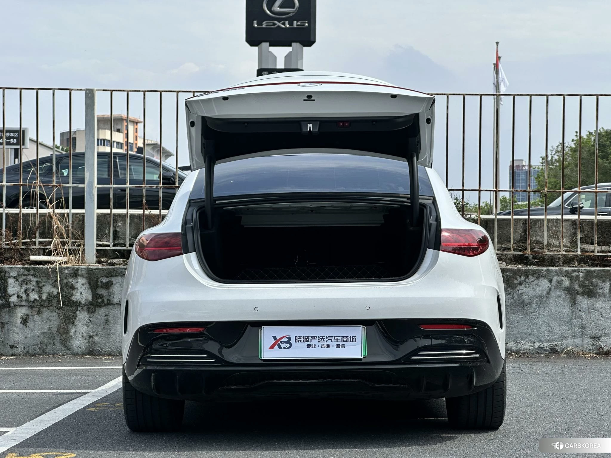 Mercedes-Benz EQE 2022 Белый из Китая, фото 5