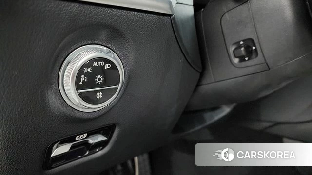 Mercedes-Benz C-Class W206 2023 Белый из Кореи, фото 5