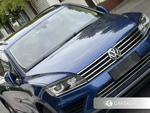 Volkswagen Touareg 2018 Синий из Китая, фото 5