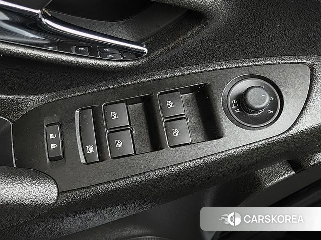 Chevrolet (GM Daewoo) The New Trax 2019 Серый из Кореи, фото 5