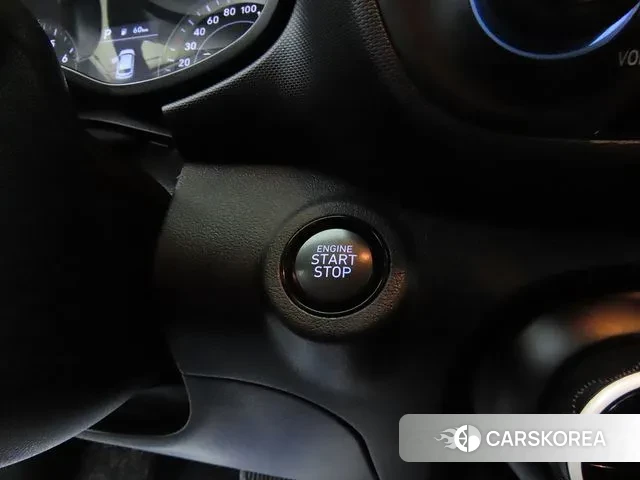 Hyundai Venue 2020 Белый из Кореи, фото 5