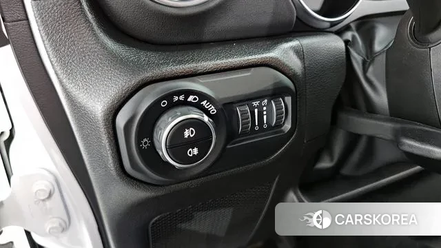 Jeep Wrangler (JL) 2022 Белый из Кореи, фото 5