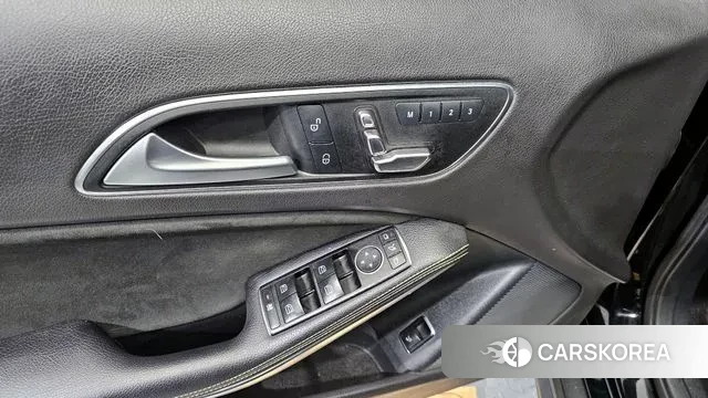 Mercedes-Benz GLA-Class X156 2018 Черный из Кореи, фото 5