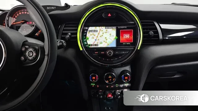 Mini Cooper 2019 Жемчужный цвет из Кореи, фото 5