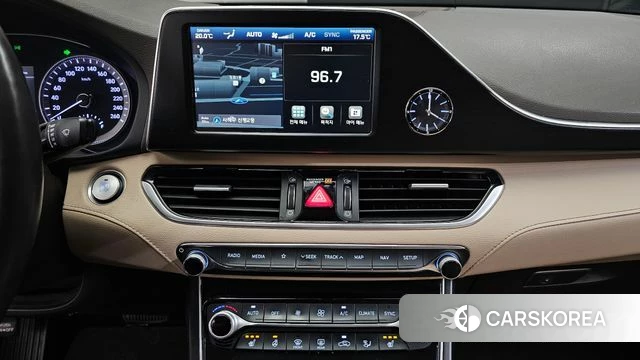Hyundai Grandeur IG 2018 Белый из Кореи, фото 5