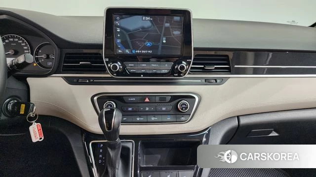 Hyundai The New Grand Starex 2019 Белый из Кореи, фото 5