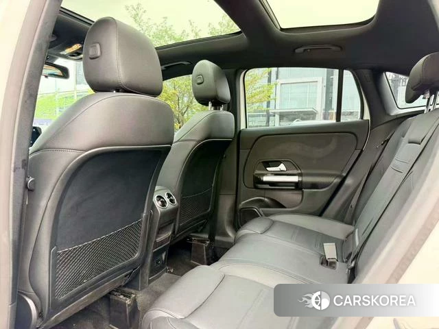 Mercedes-Benz GLA 2021 Белый из Китая, фото 5