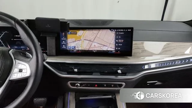 BMW X7 (G07) 2022 Черный из Кореи, фото 5