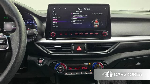 Kia The New K3 2nd generation 2023 Черный из Кореи, фото 5