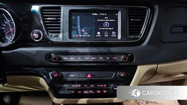 Kia The New Carnival 2018 Белый из Кореи, фото 5