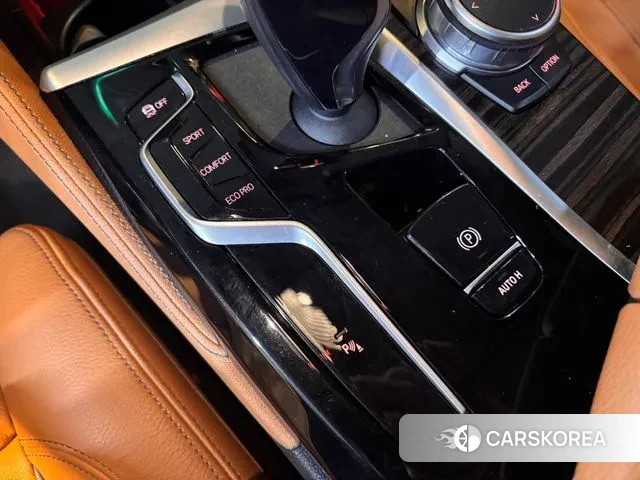 BMW 5 Series (G30) 2020 Серый из Кореи, фото 5