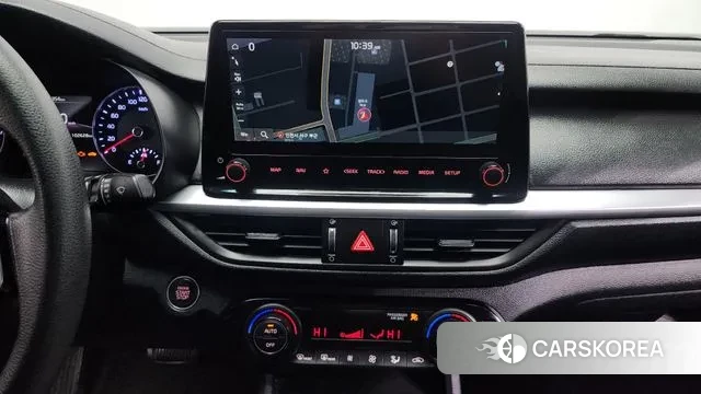 Kia The New K3 2nd generation 2022 Белый из Кореи, фото 5