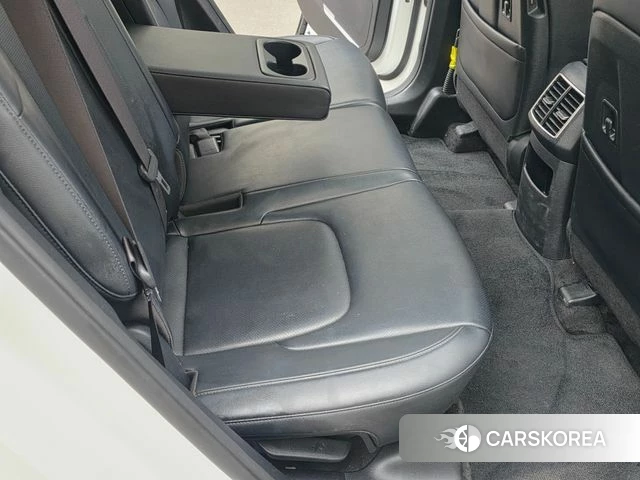 Kia Sportage 5th Generation 2023 Белый из Кореи, фото 5