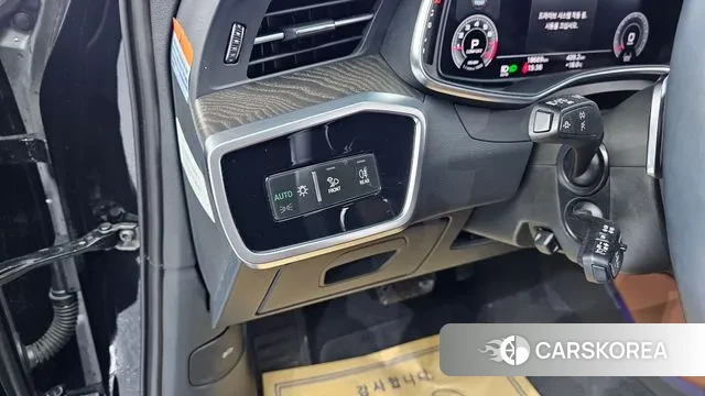 Audi A6 (C8) 2023 Черный из Кореи, фото 5