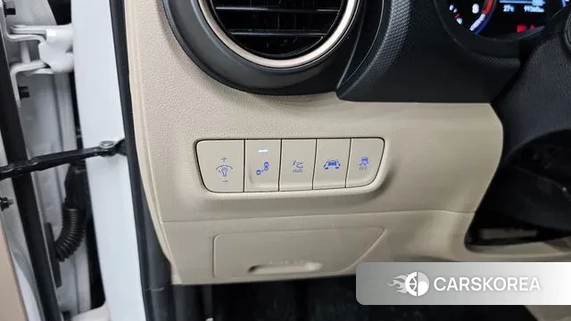 Hyundai Kona 2018 Белый из Кореи, фото 5