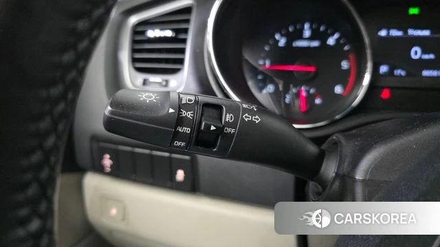 Kia The New Carnival 2018 Серебряный из Кореи, фото 5