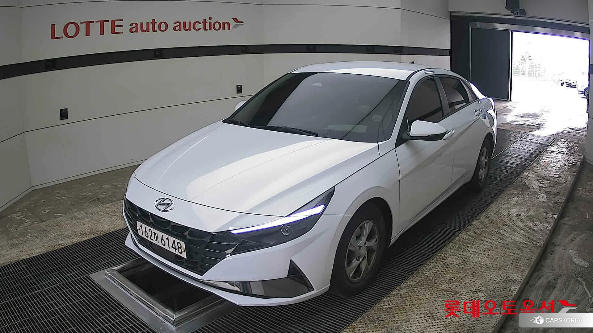 Hyundai Avante 2021 Polar White из Кореи, фото 5