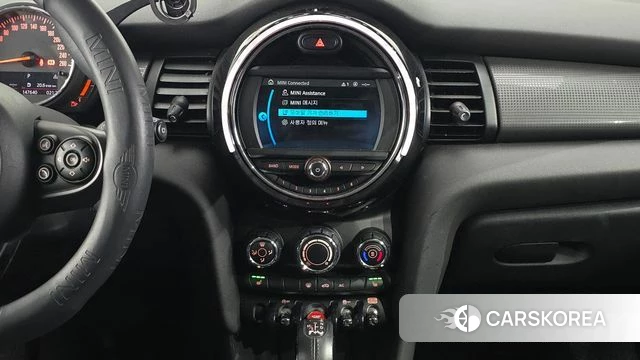 Mini Cooper 2018 Темно-зеленый из Кореи, фото 5