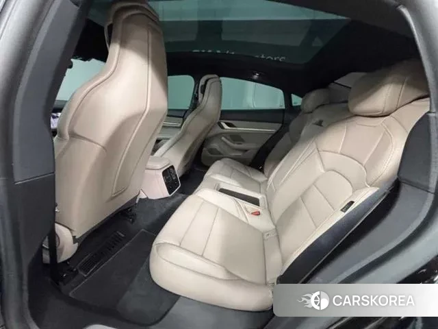 Porsche Taycan 2021 Черный из Кореи, фото 5