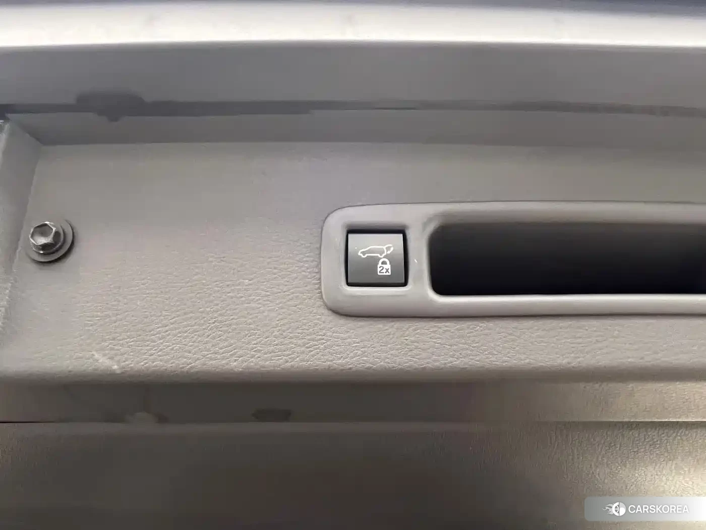 Toyota Grevia 2023 Синий из Китая, фото 6