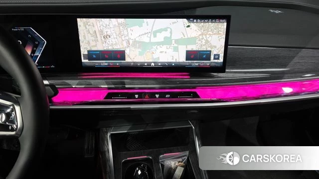 BMW 7 Series (G70) 2024 Черный из Кореи, фото 5