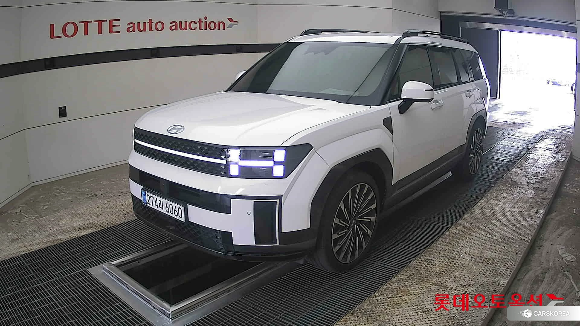 Hyundai Santa Fe 2024 Белый из Кореи, фото 5