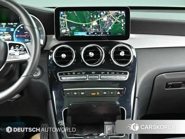 Mercedes-Benz GLC-Class X253 2021 Белый из Кореи, фото 5