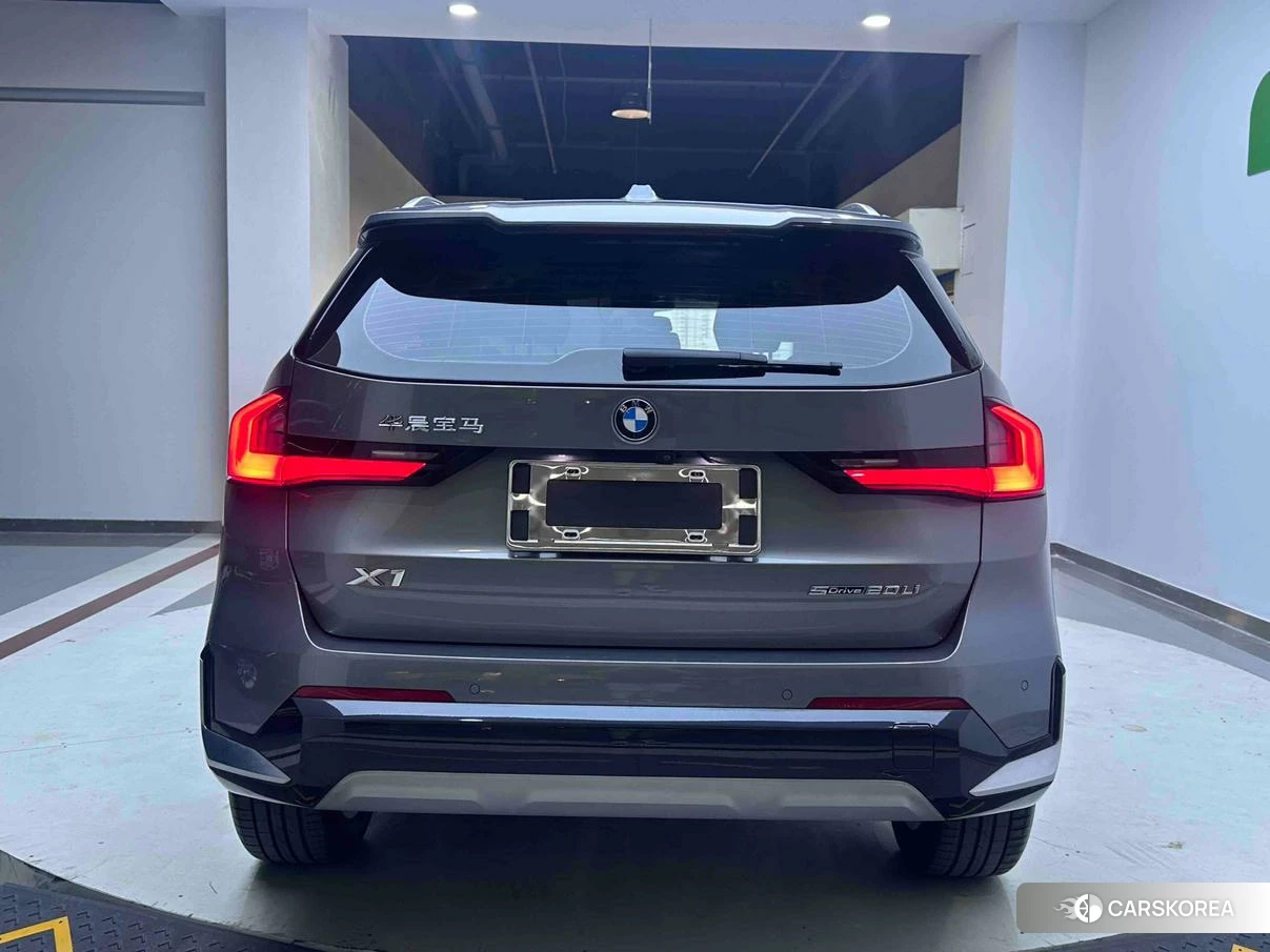 BMW X1 2023 Темно-серый из Китая, фото 5