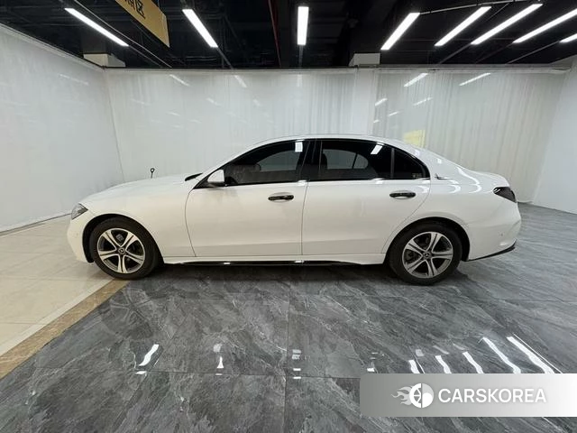 Mercedes-Benz Class C 2022 Белый из Китая, фото 5