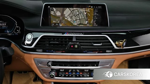 BMW 7 Series (G11) 2020 Черный из Кореи, фото 5