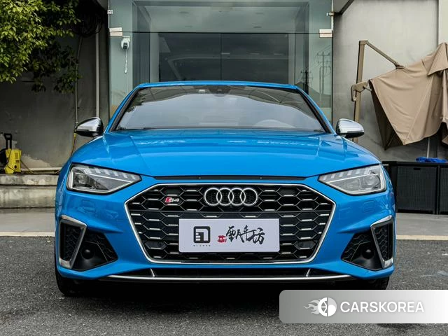Audi S4 2021 Синий из Китая, фото 5
