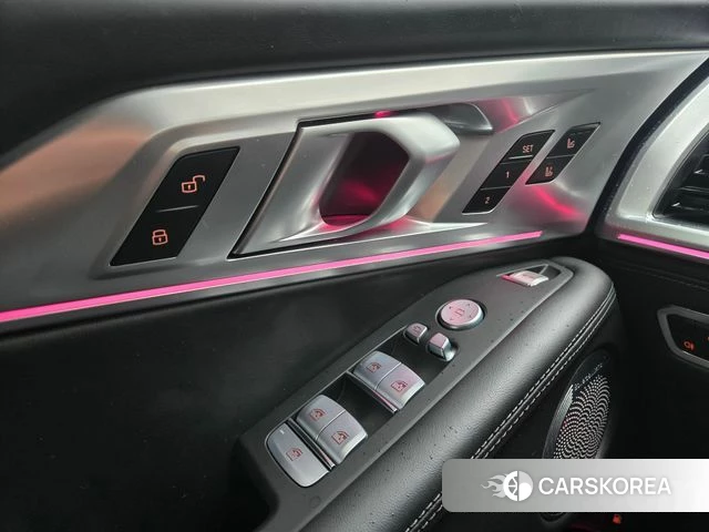 BMW XM (G09) 2023 Белый из Кореи, фото 5