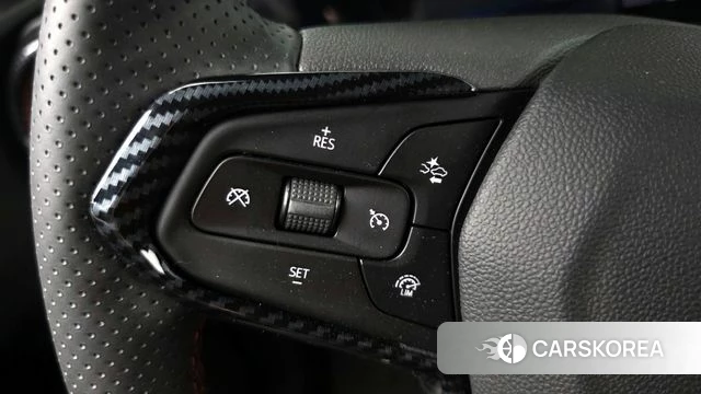 Chevrolet (GM Daewoo) Trax Crossover 2025 Красный из Кореи, фото 5
