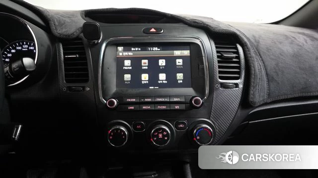 Kia The New K3 2018 Белый из Кореи, фото 5