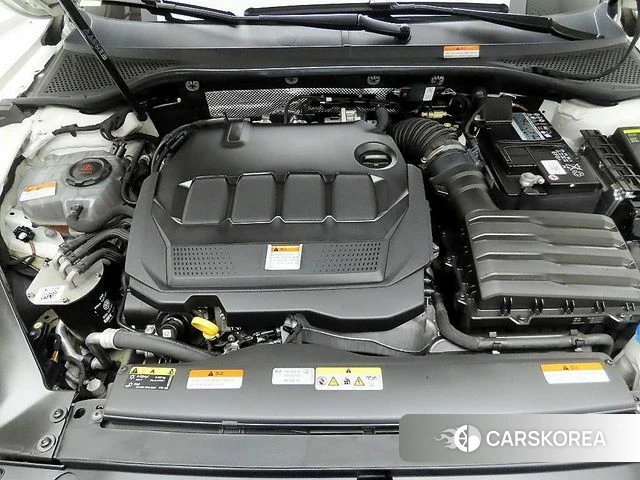 Volkswagen Passat GT (B8) 2022 Белый из Кореи, фото 5