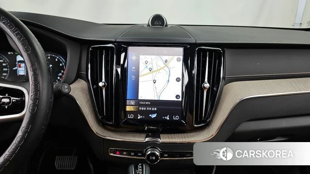 Volvo XC60 second Generation 2020 Черный из Кореи, фото 5