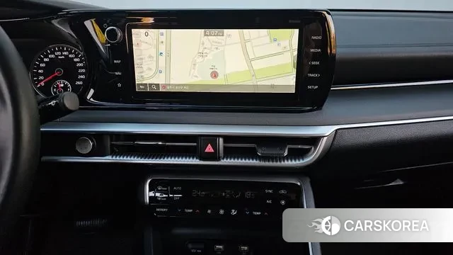 Kia K5 3rd generation 2023 Белый из Кореи, фото 5