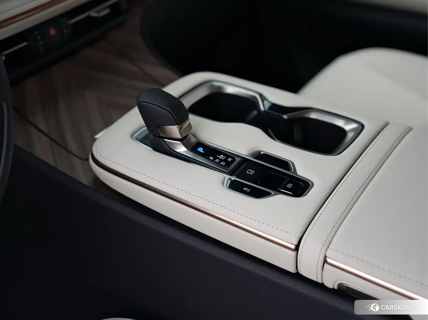 Lexus LM 2026 Черный из Китая, фото 5