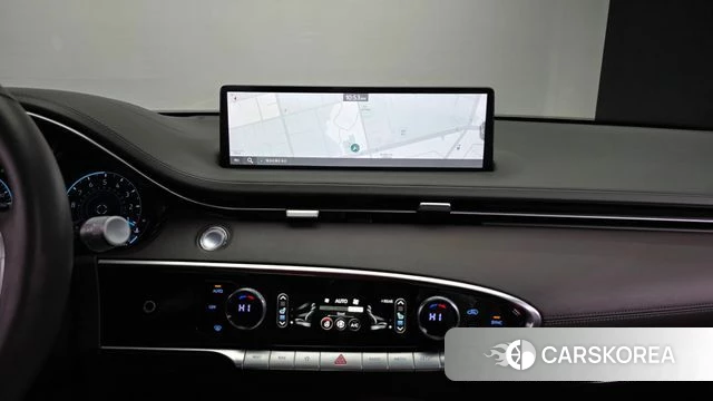 Genesis GV70 2023 Белый из Кореи, фото 5