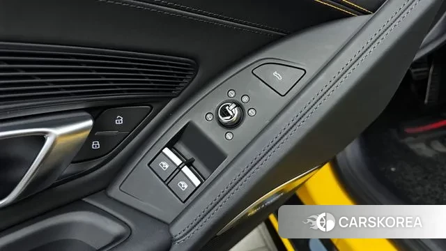 Audi R8 (4S) 2022 Желтый из Кореи, фото 5