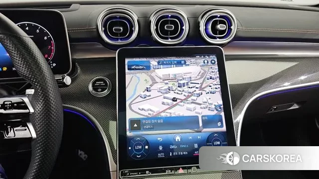 Mercedes-Benz C-Class W206 2022 Белый из Кореи, фото 5