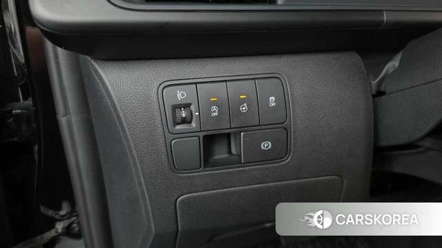 Hyundai Staria 2023 Черный из Кореи, фото 5