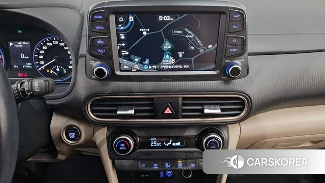 Hyundai Kona 2018 Белый из Кореи, фото 5