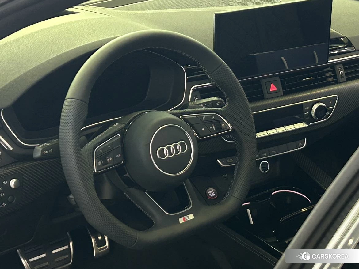 Audi S4 2023 Темно-серый из Китая, фото 5