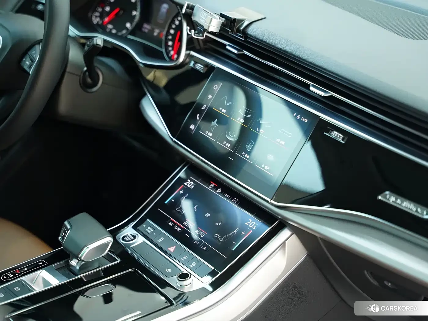 Audi Q8 2023 Черный из Китая, фото 5