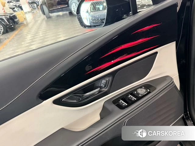 Lincoln Navigator 2025 Черный из Китая, фото 5