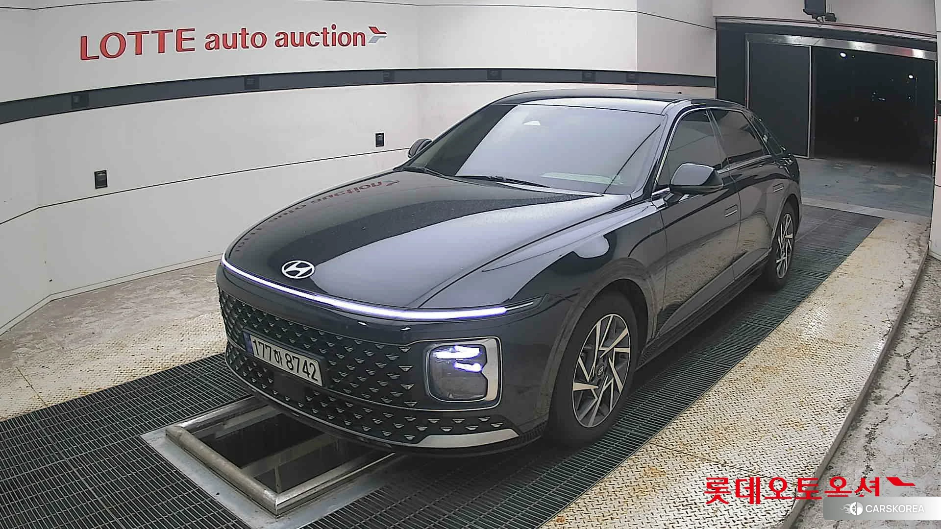 Hyundai Grandeur Hybrid 2024 Abyss Black Pearl из Кореи, фото 5